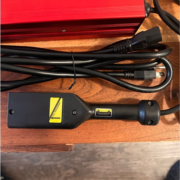 New Upgrade 36 Volt 18 Amp Battery Charger - Picture 3 of 4